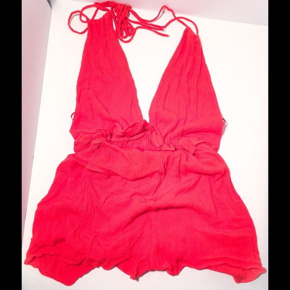 ASOS Pull & Bear Living Coral Halter Romper - Picture 4 of 6